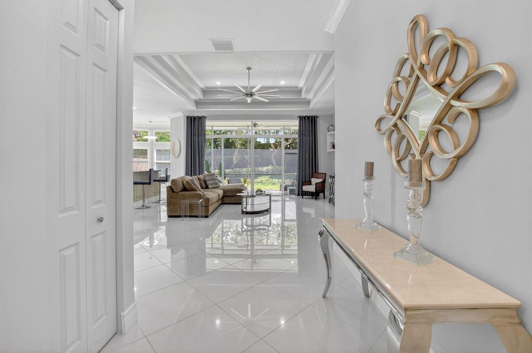 FOYER