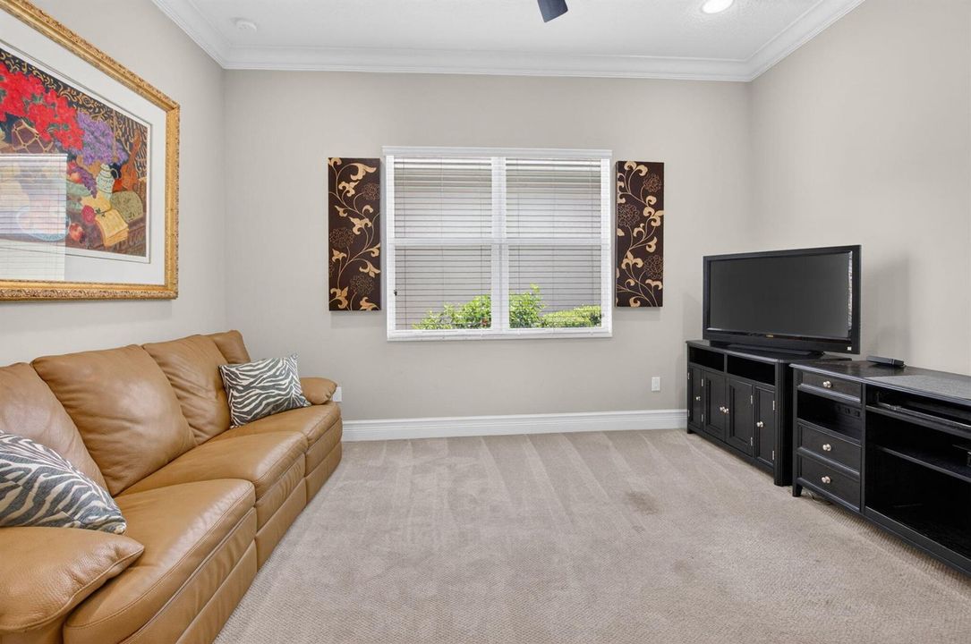 DEN/OPT 3RD BEDROOM
