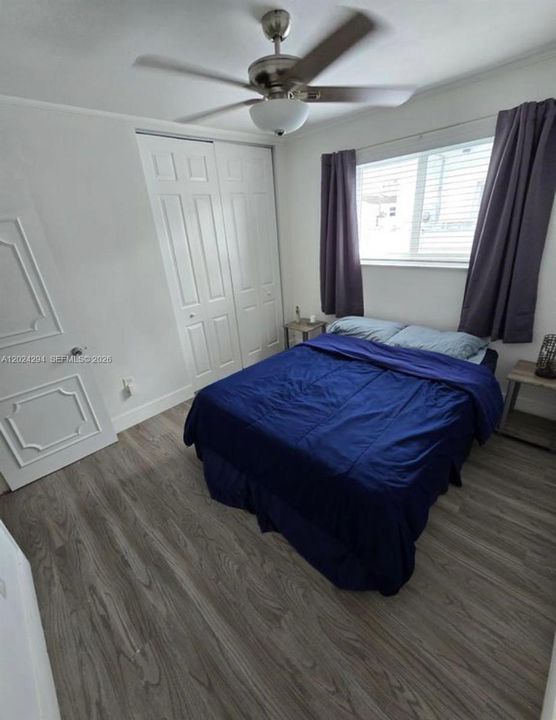 На продажу: $799,900 (5 спален, 2 ванн, 1762 Квадратных фут)
