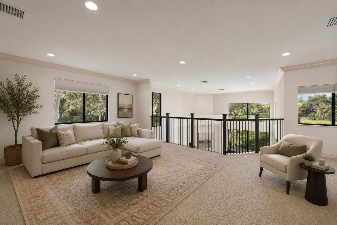 Loft- virtually staged