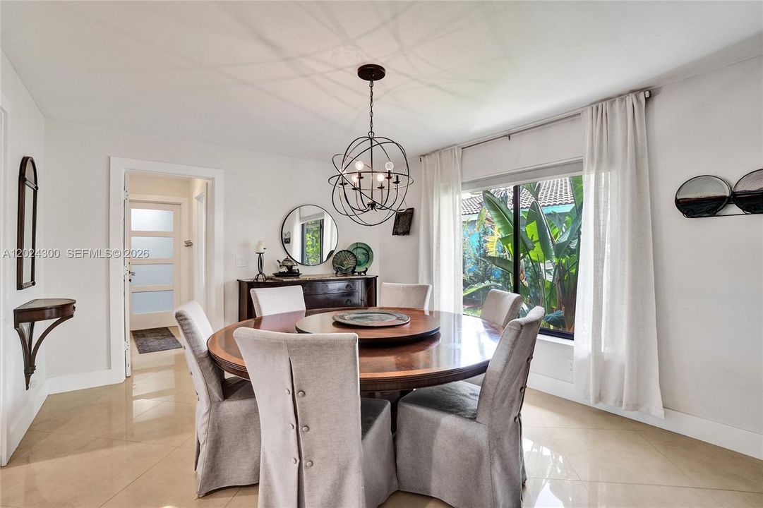 For Rent: $7,500 (4 beds, 2 baths, 2871 Square Feet)