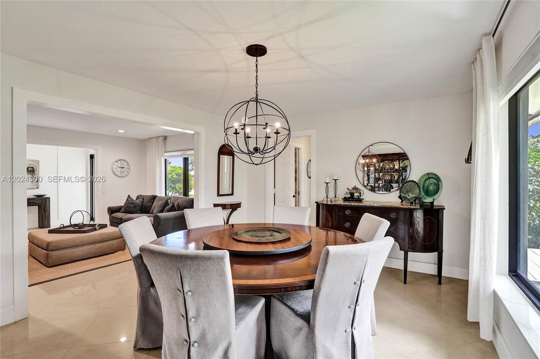 For Rent: $7,500 (4 beds, 2 baths, 2871 Square Feet)