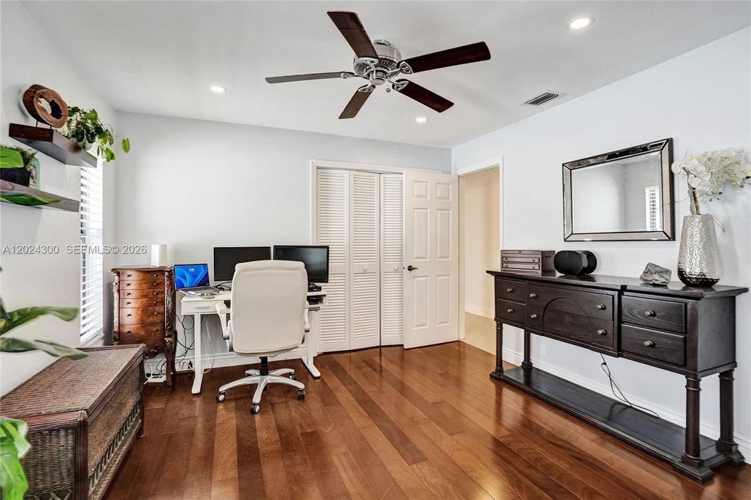 For Rent: $7,500 (4 beds, 2 baths, 2871 Square Feet)