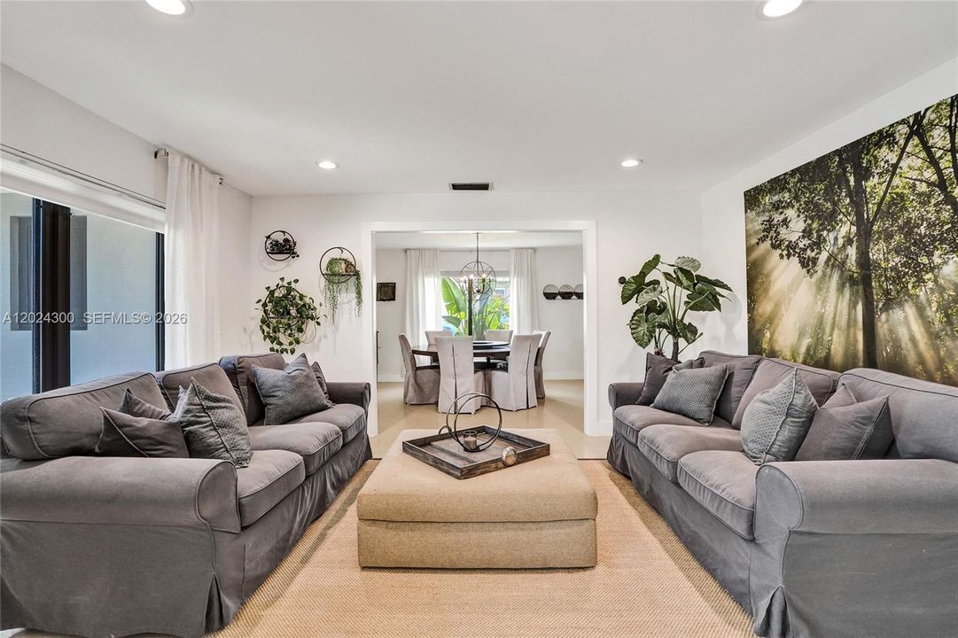 For Rent: $7,500 (4 beds, 2 baths, 2871 Square Feet)