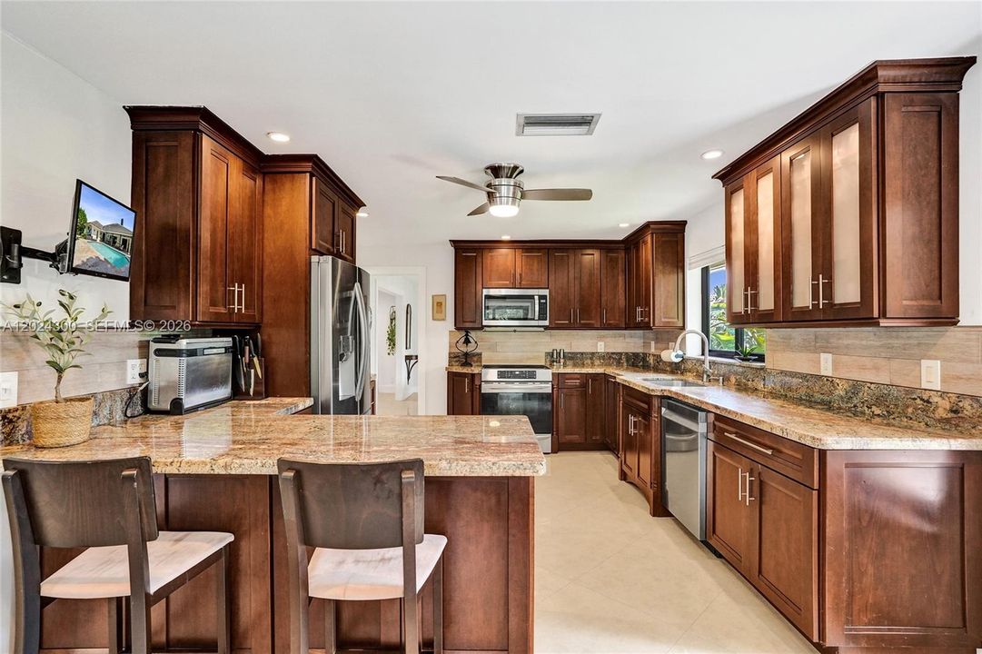 For Rent: $7,500 (4 beds, 2 baths, 2871 Square Feet)