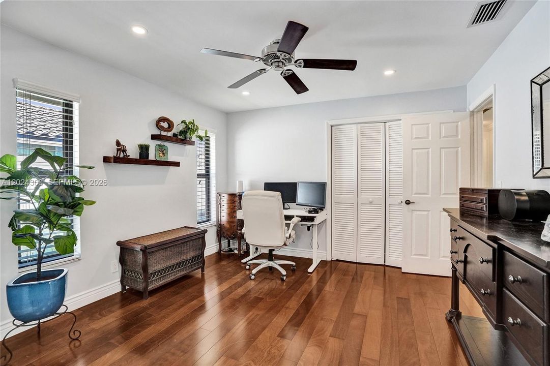 For Rent: $7,500 (4 beds, 2 baths, 2871 Square Feet)
