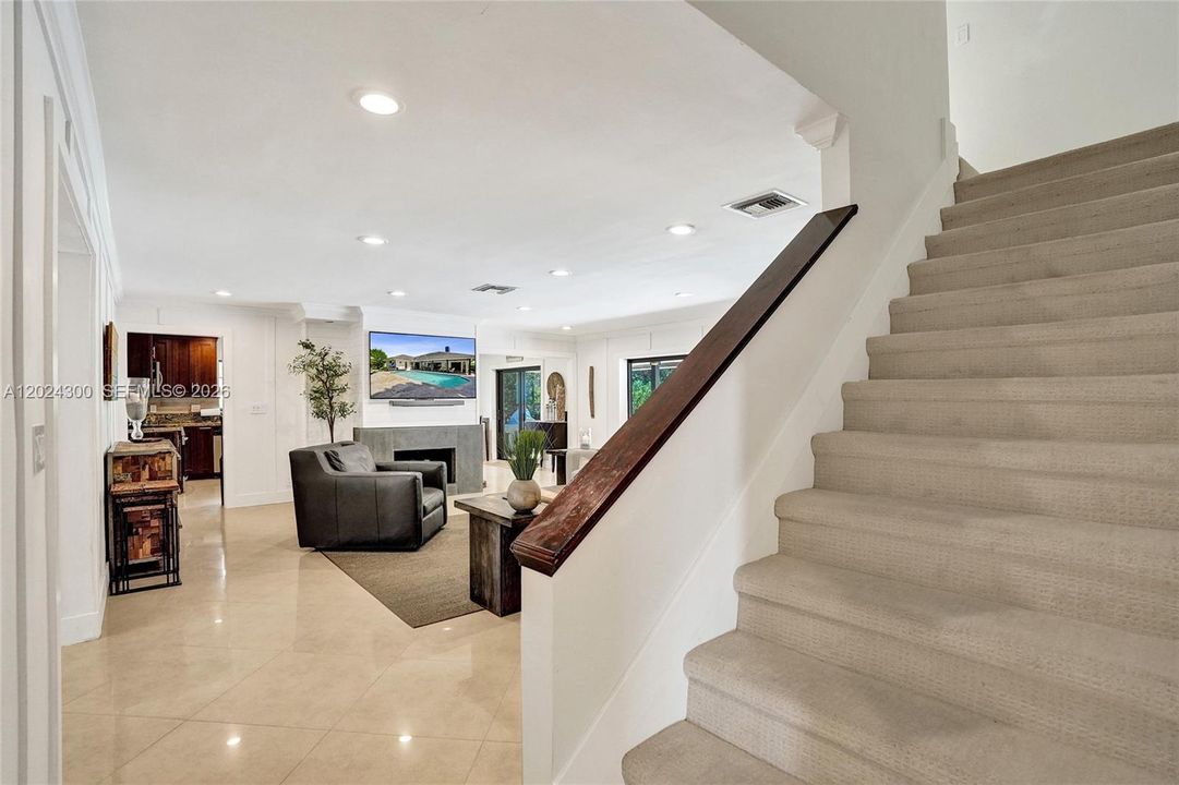 For Rent: $7,500 (4 beds, 2 baths, 2871 Square Feet)