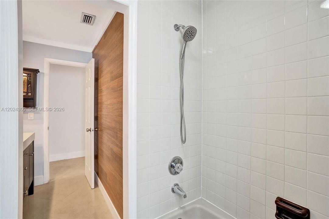 For Rent: $7,500 (4 beds, 2 baths, 2871 Square Feet)
