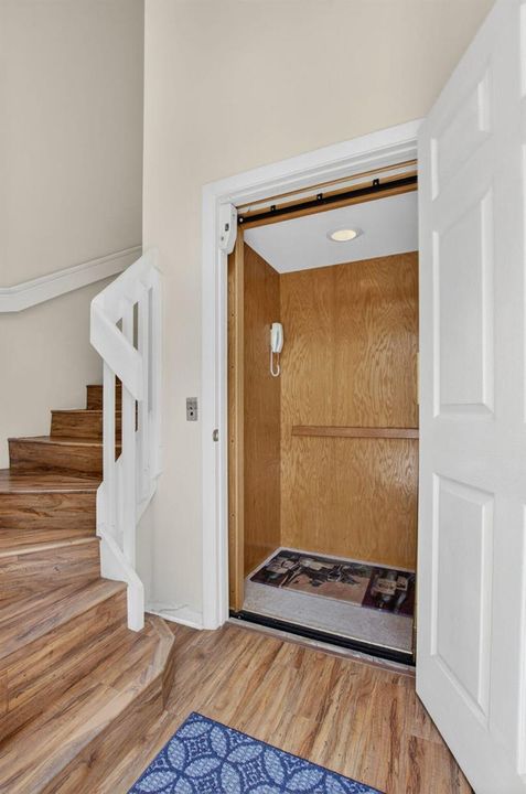 Private Staircase and Private Elevator