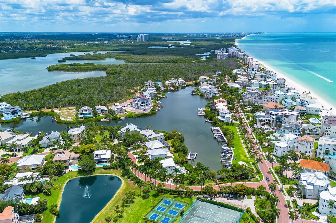 98-SOUTHPORT-COVE-34134-103
