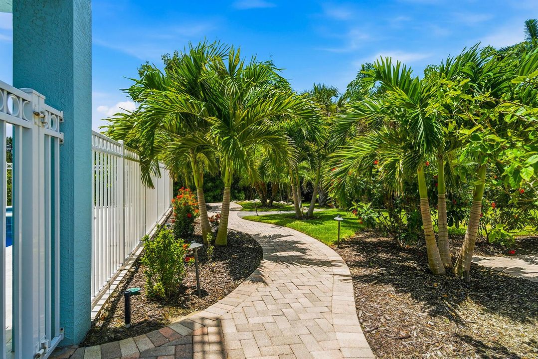 98-SOUTHPORT-COVE-34134-083