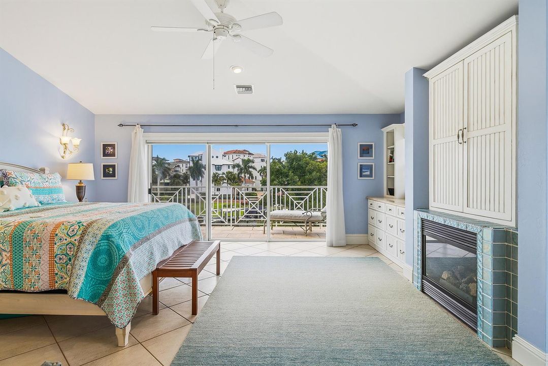 98-SOUTHPORT-COVE-34134-040