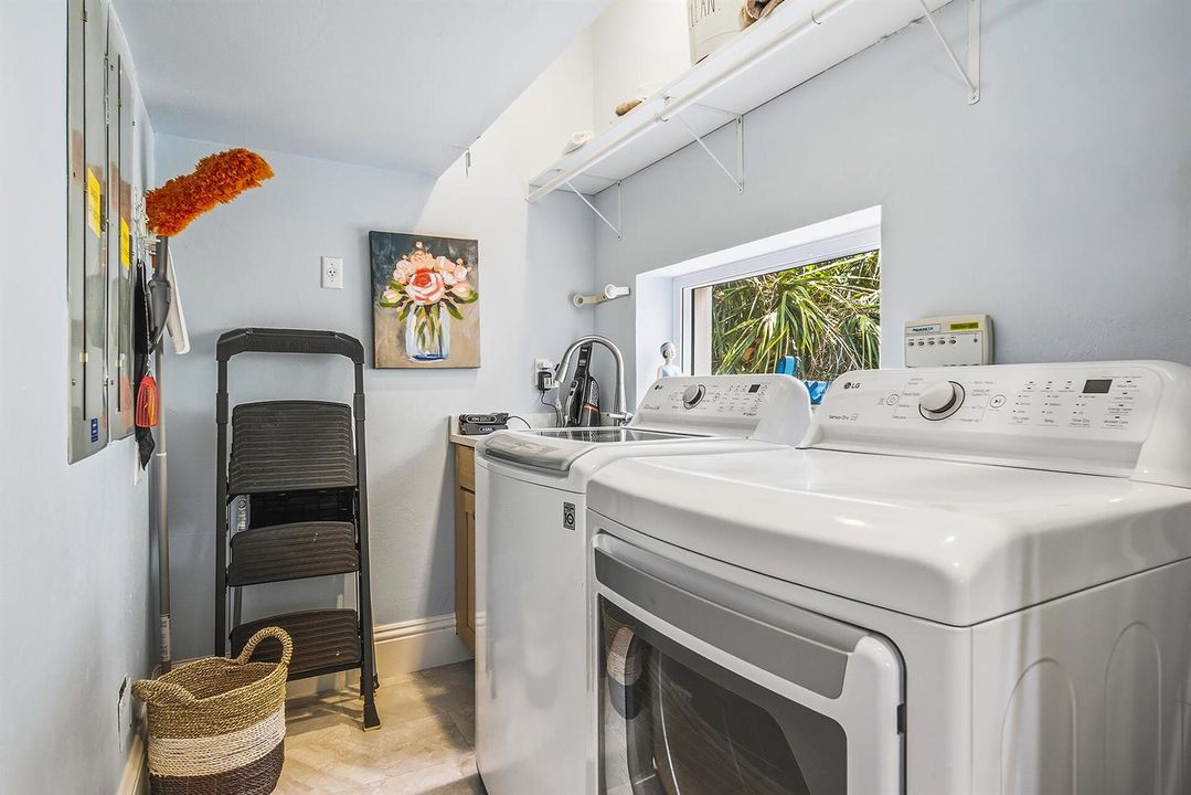 98-SOUTHPORT-COVE-34134-076
