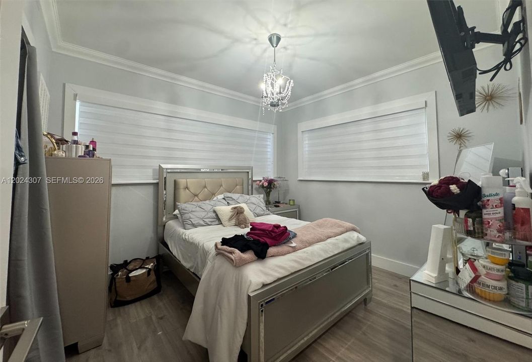 В аренду: $3,800 (4 спален, 2 ванн, 1590 Квадратных фут)