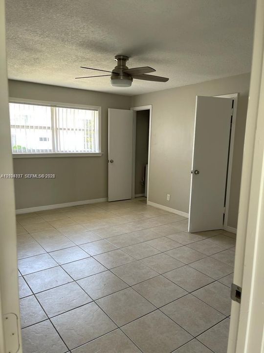 For Rent: $2,155 (2 beds, 1 baths, 1020 Square Feet)
