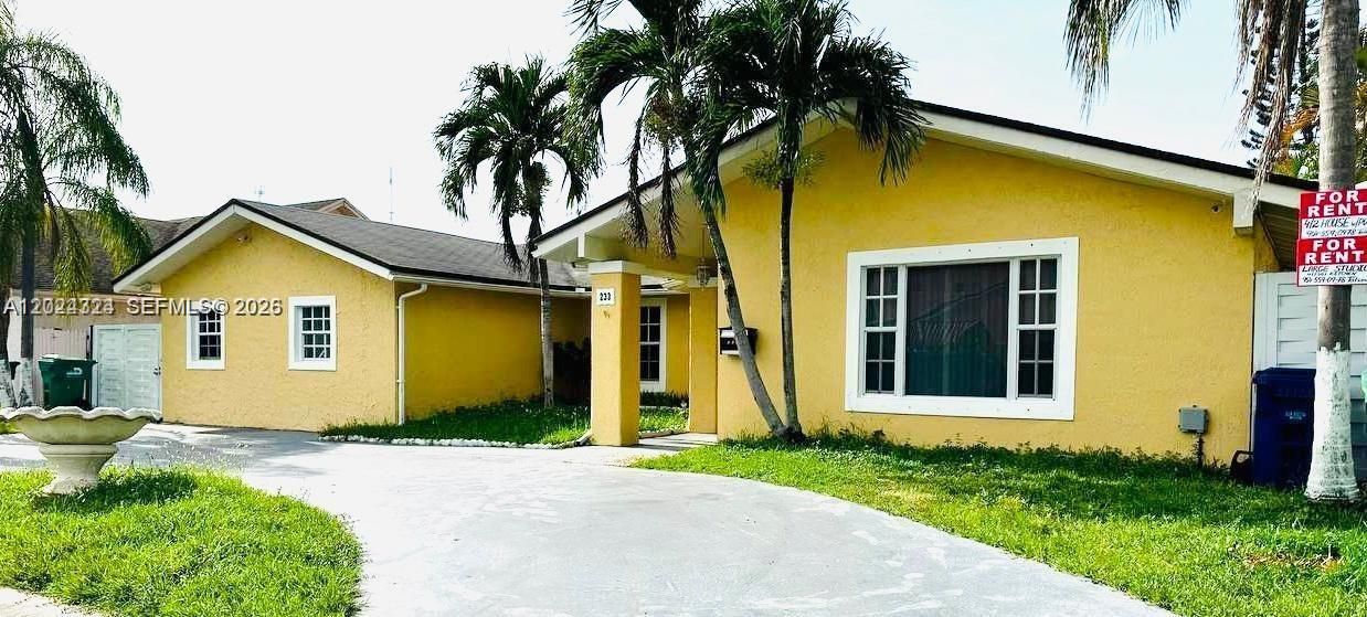 For Rent: $1,500 (1 beds, 1 baths, 2419 Square Feet)