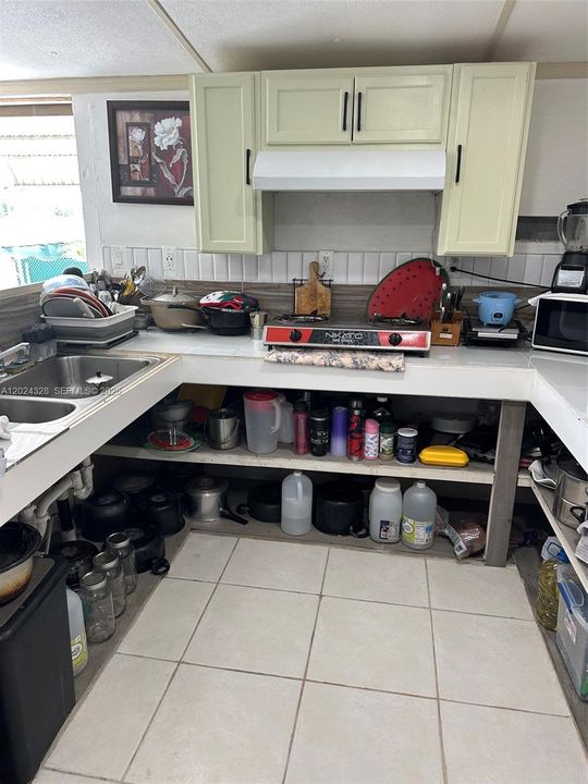 En Venta: $200,000 (2 camas, 1 baños, 0 Pies cuadrados)
