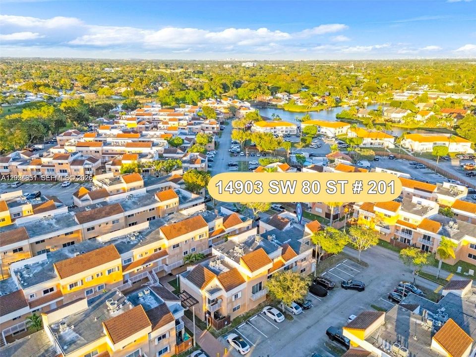 En Venta: $355,000 (3 camas, 2 baños, 1220 Pies cuadrados)