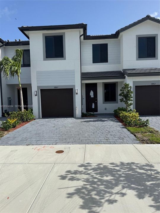 For Sale: $412,990 (3 beds, 2 baths, 1458 Square Feet)