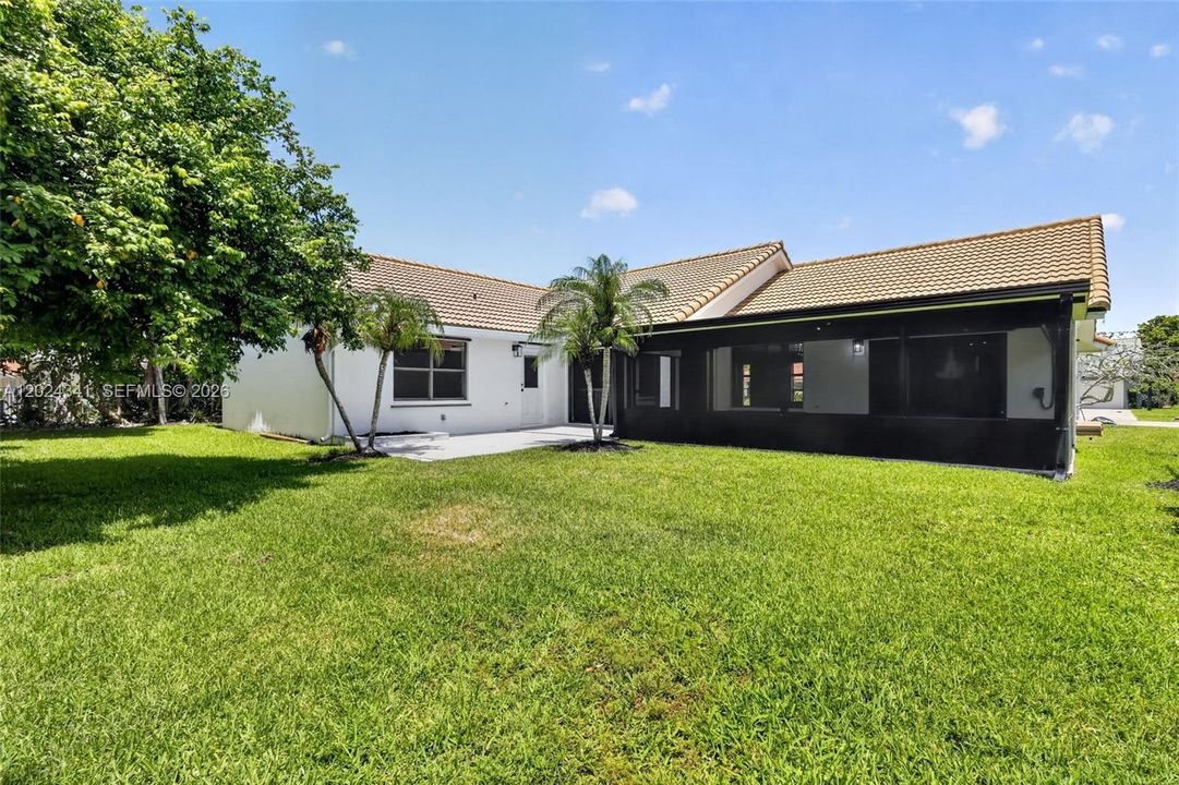 For Rent: $4,400 (4 beds, 2 baths, 2142 Square Feet)
