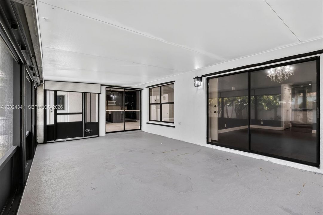 For Rent: $4,400 (4 beds, 2 baths, 2142 Square Feet)