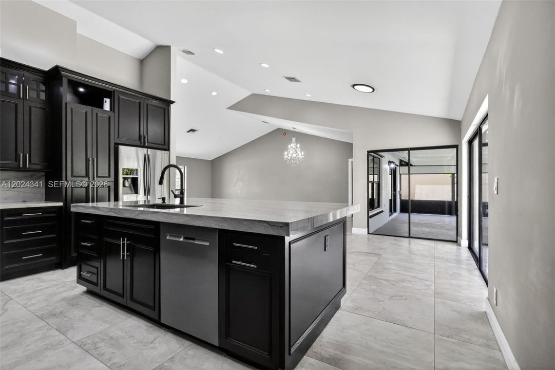 For Rent: $4,400 (4 beds, 2 baths, 2142 Square Feet)