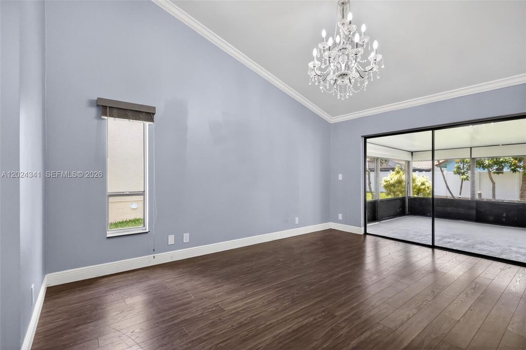 For Rent: $4,400 (4 beds, 2 baths, 2142 Square Feet)