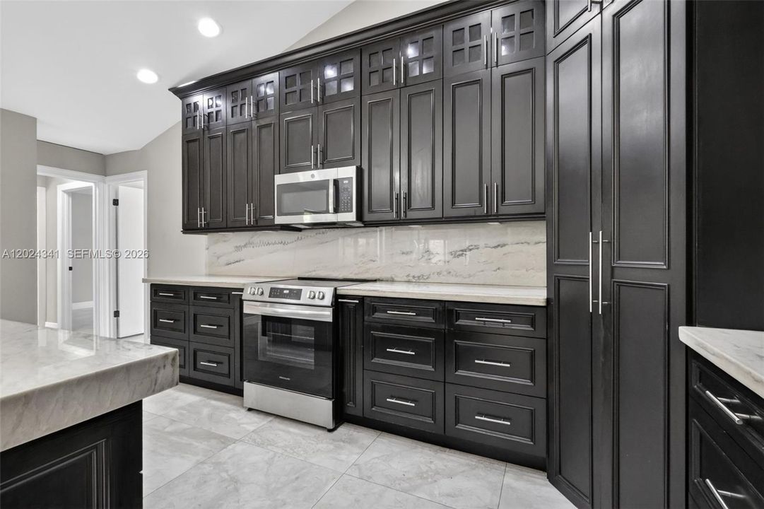 For Rent: $4,400 (4 beds, 2 baths, 2142 Square Feet)
