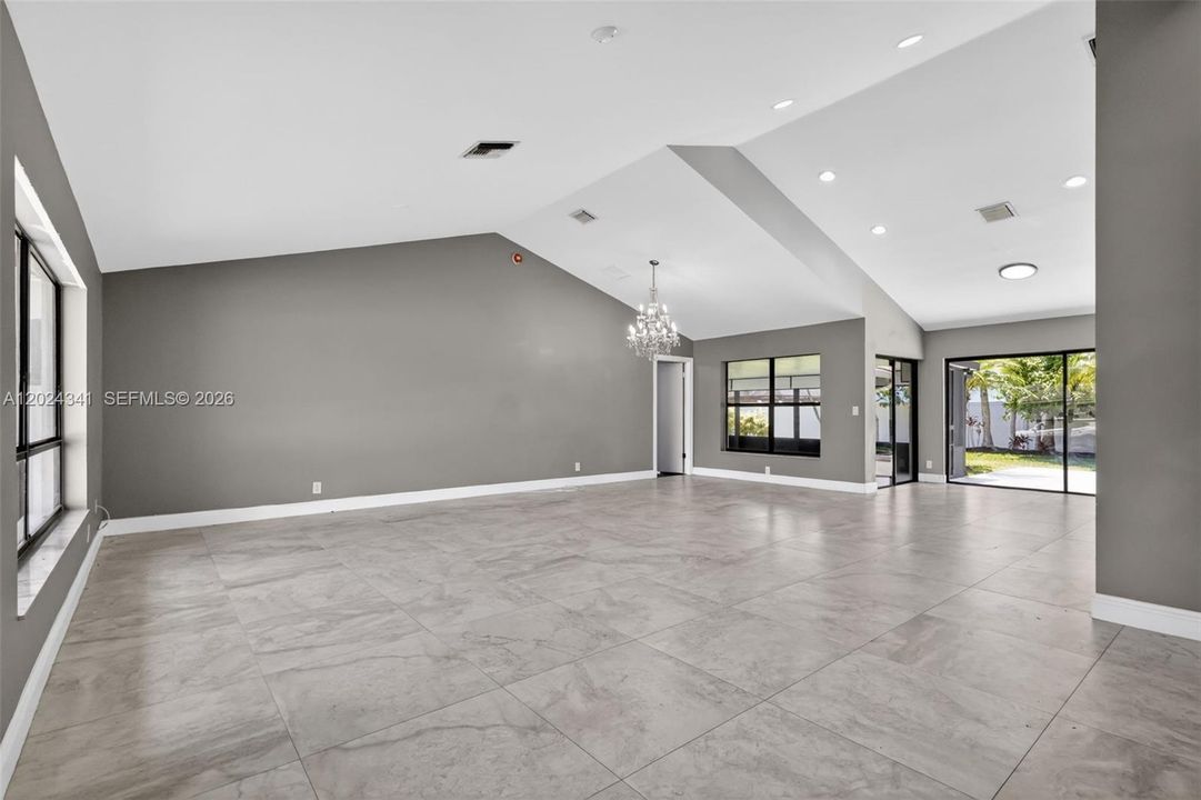 For Rent: $4,400 (4 beds, 2 baths, 2142 Square Feet)