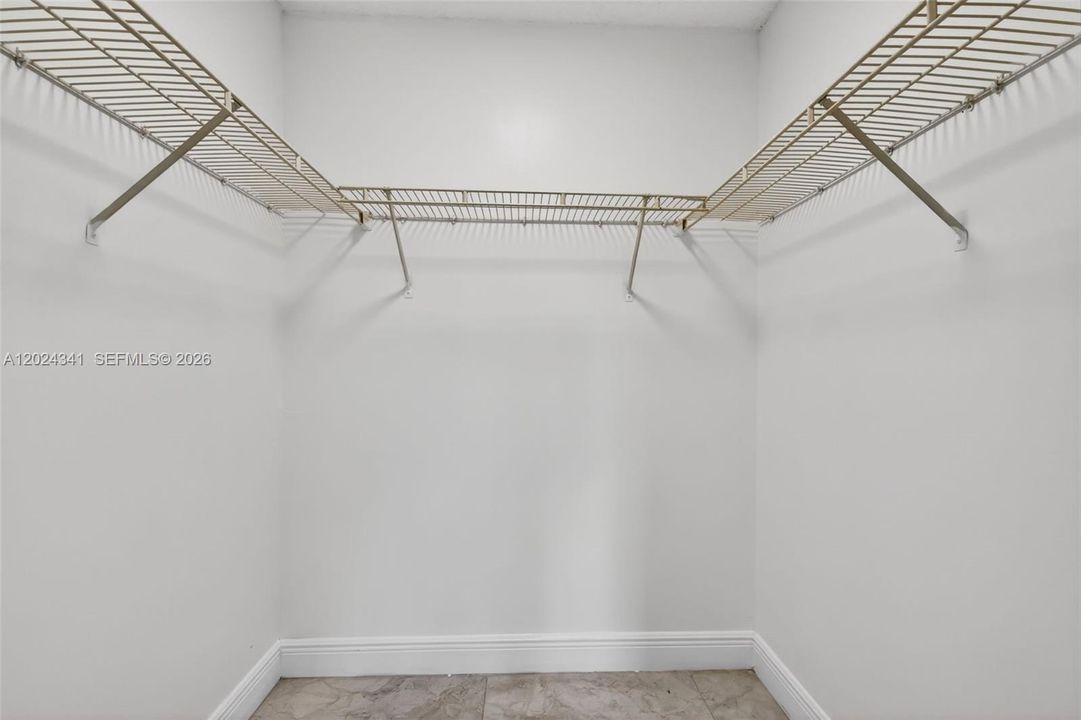 For Rent: $4,400 (4 beds, 2 baths, 2142 Square Feet)