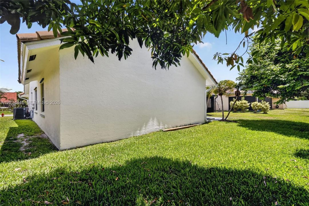 For Rent: $4,400 (4 beds, 2 baths, 2142 Square Feet)