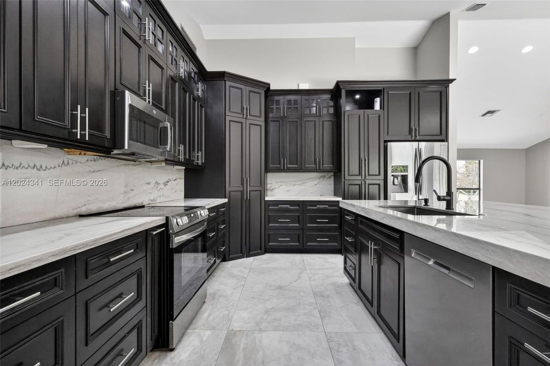For Rent: $4,400 (4 beds, 2 baths, 2142 Square Feet)
