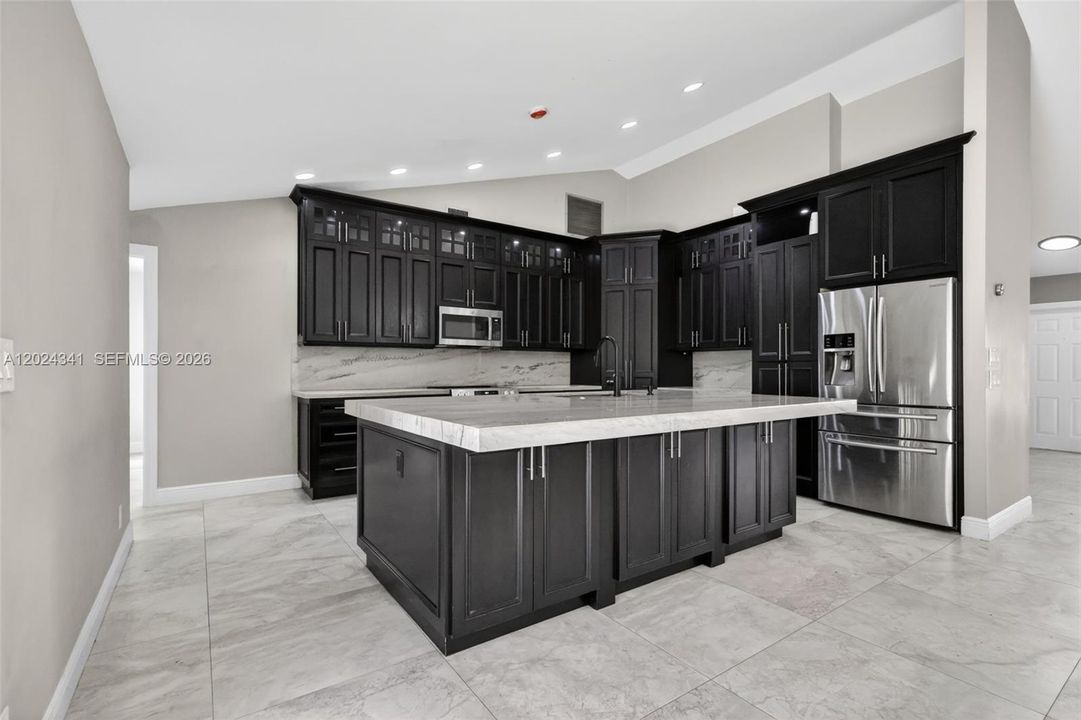 For Rent: $4,400 (4 beds, 2 baths, 2142 Square Feet)