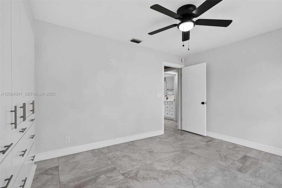 For Rent: $4,400 (4 beds, 2 baths, 2142 Square Feet)