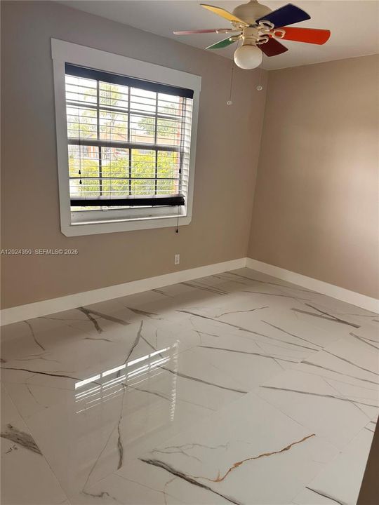 В аренду: $3,200 (3 спален, 2 ванн, 1068 Квадратных фут)