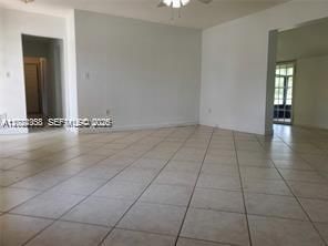 В аренду: $3,380 (3 спален, 2 ванн, 1486 Квадратных фут)