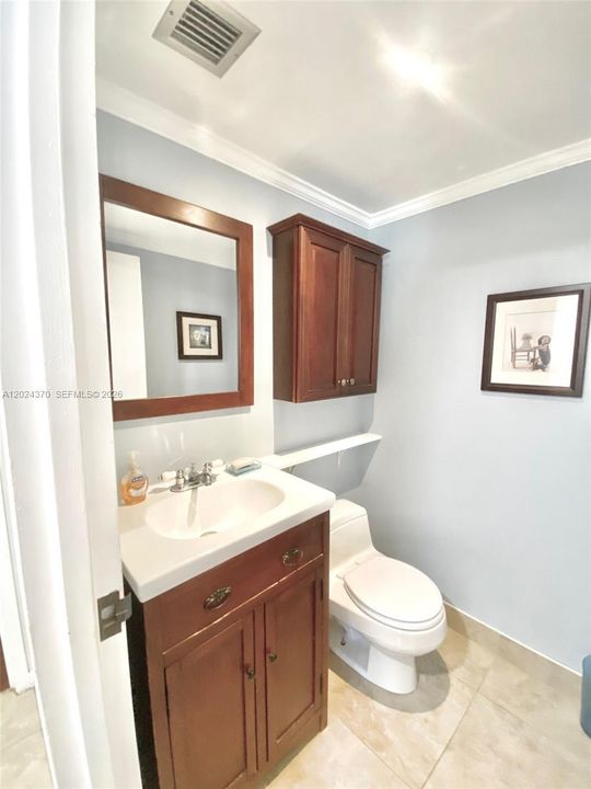 En Venta: $249,900 (1 camas, 1 baños, 725 Pies cuadrados)