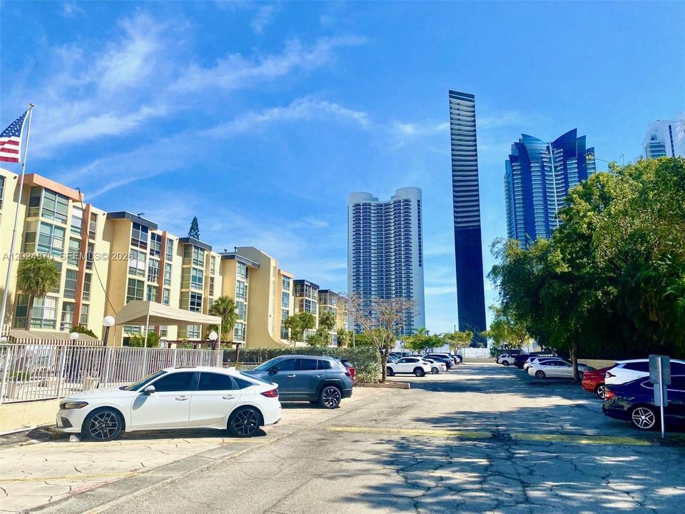 En Venta: $249,900 (1 camas, 1 baños, 725 Pies cuadrados)