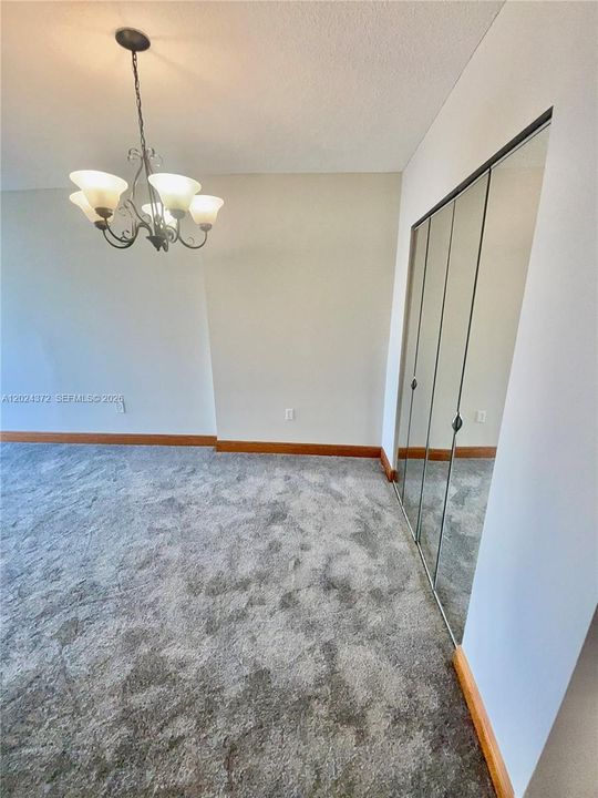 В аренду: $1,800 (1 спален, 1 ванн, 720 Квадратных фут)