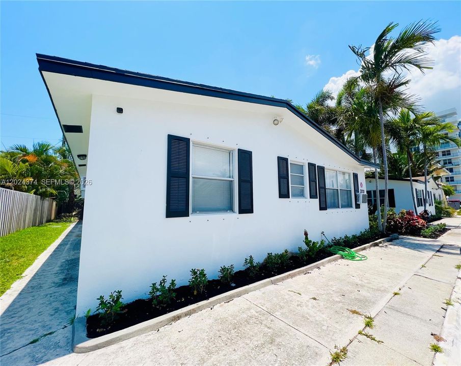 For Rent: $1,960 (1 beds, 1 baths, 540 Square Feet)