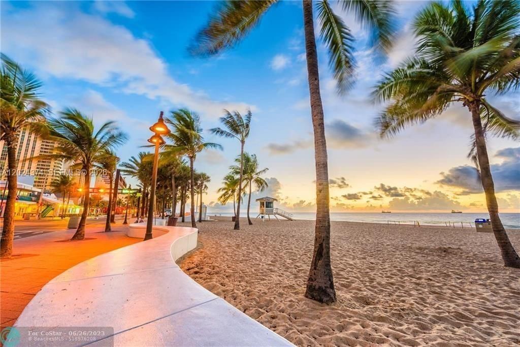 For Rent: $1,960 (1 beds, 1 baths, 540 Square Feet)