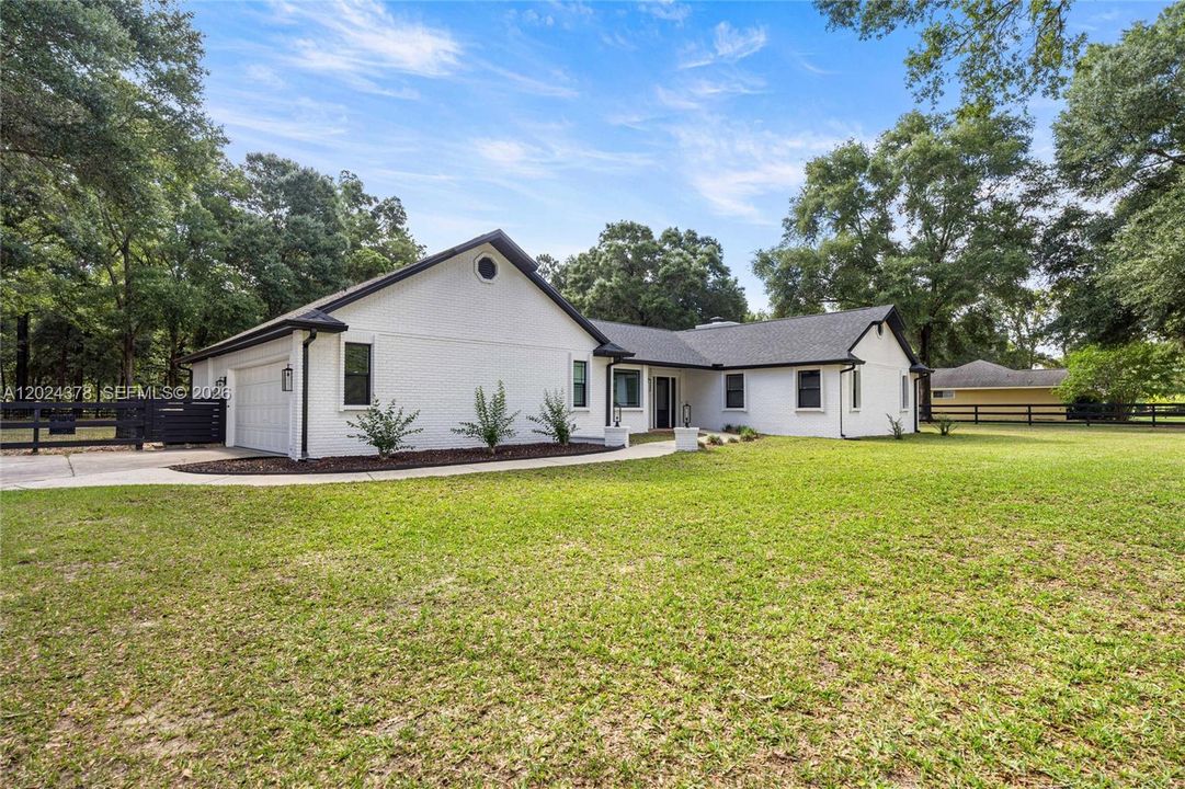 For Sale: $725,000 (4 beds, 2 baths, 2244 Square Feet)