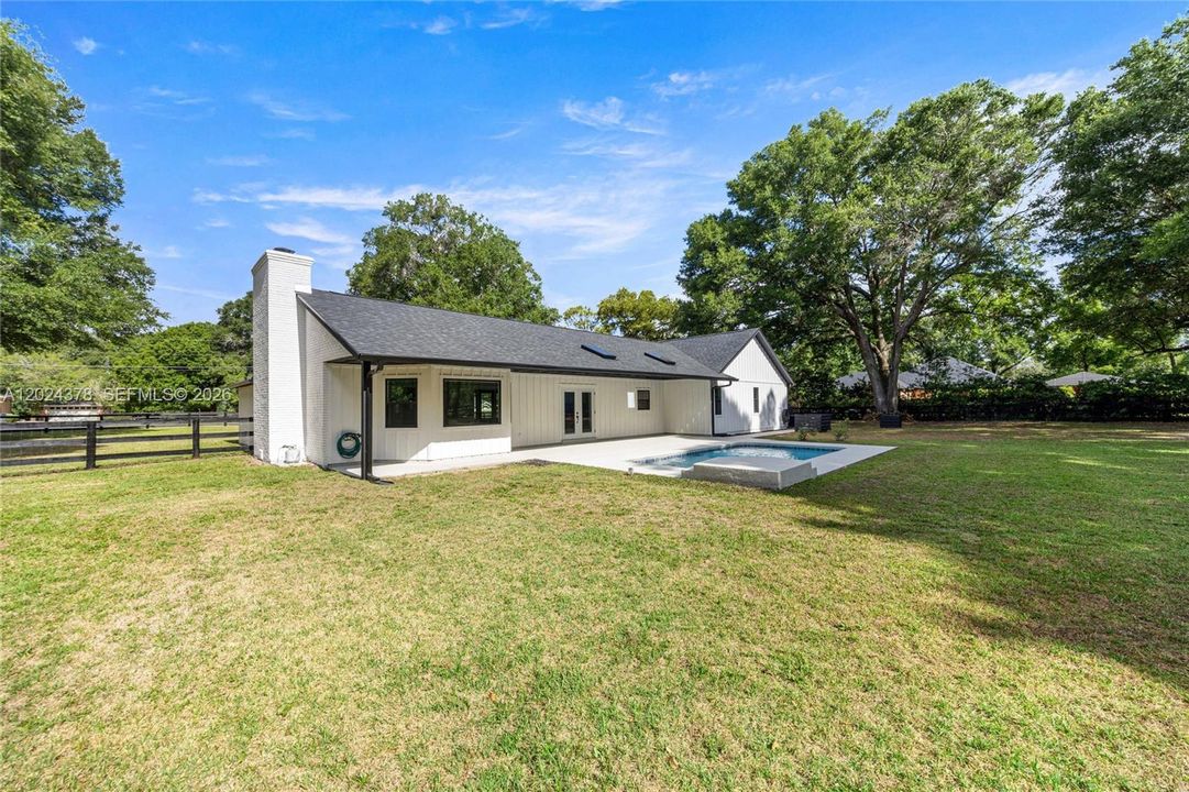 For Sale: $725,000 (4 beds, 2 baths, 2244 Square Feet)