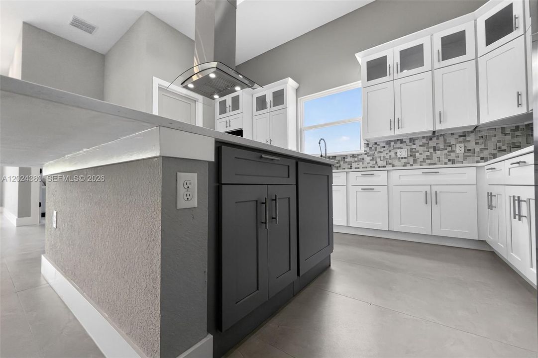 En Venta: $598,900 (4 camas, 3 baños, 0 Pies cuadrados)