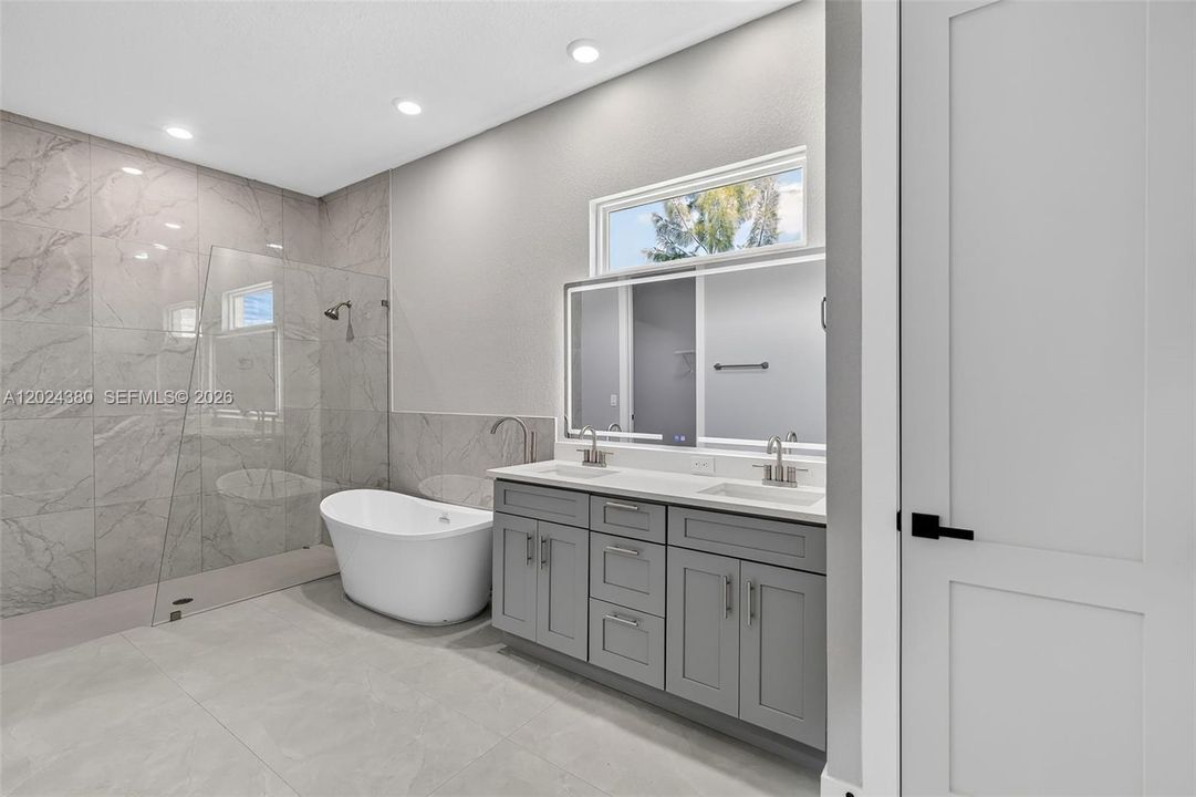 En Venta: $598,900 (4 camas, 3 baños, 0 Pies cuadrados)