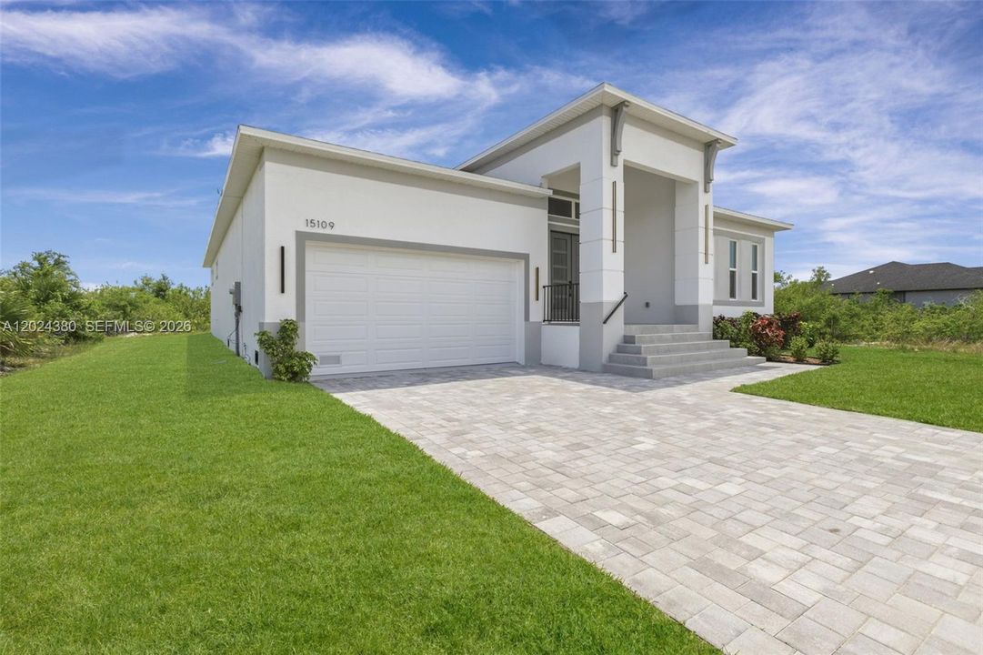En Venta: $598,900 (4 camas, 3 baños, 0 Pies cuadrados)
