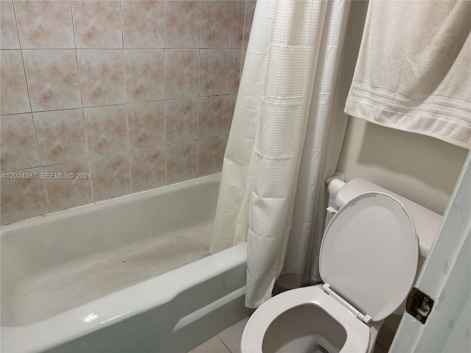 En Renta: $2,400 (2 camas, 1 baños, 1205 Pies cuadrados)