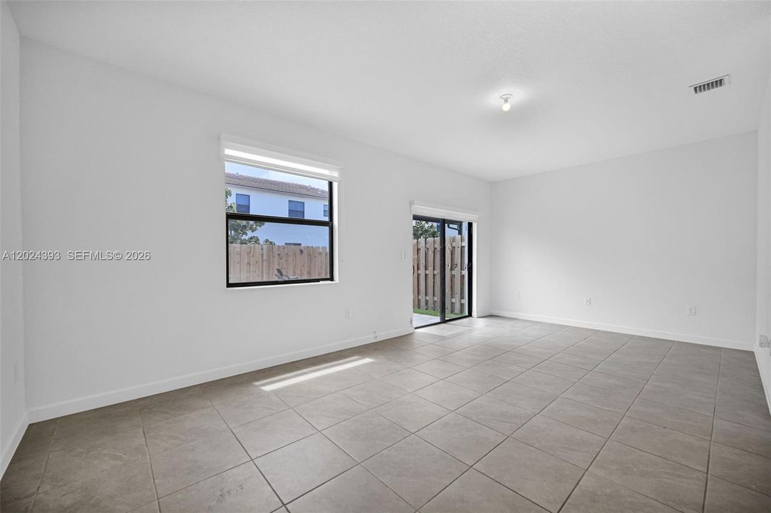 For Sale: $455,000 (4 beds, 2 baths, 1827 Square Feet)