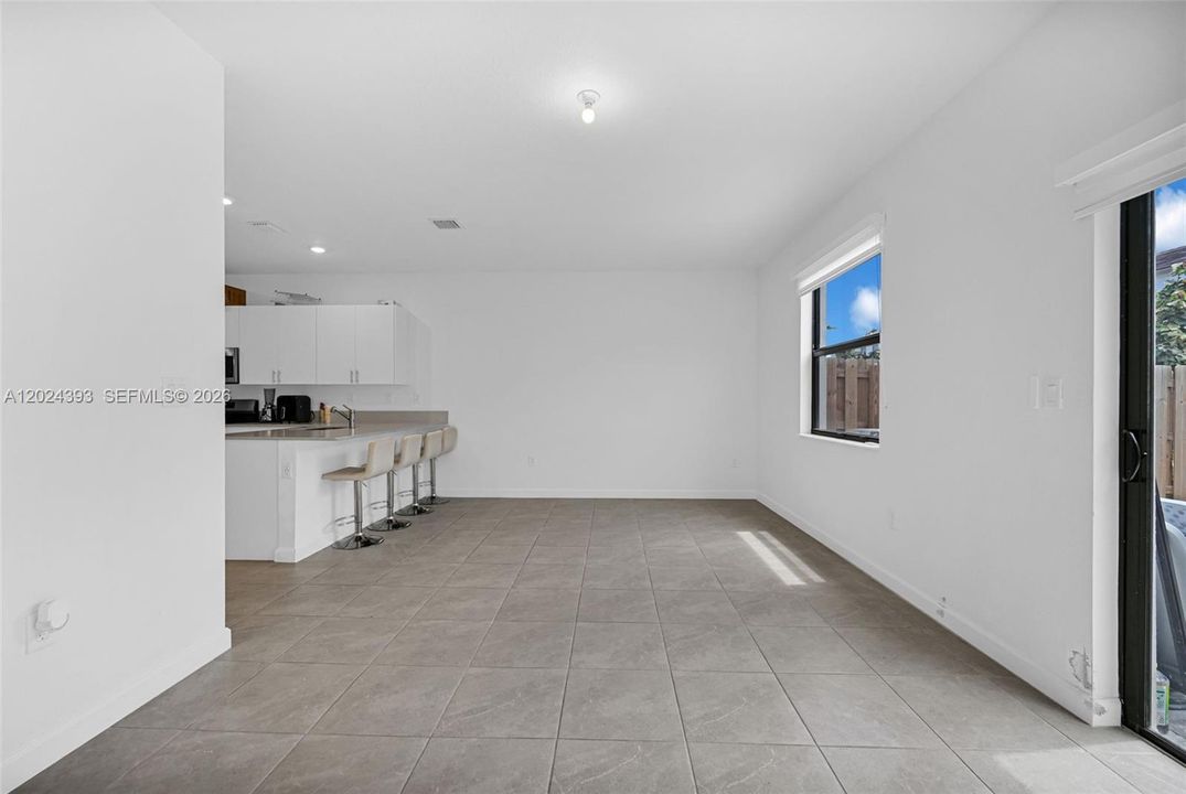 For Sale: $455,000 (4 beds, 2 baths, 1827 Square Feet)