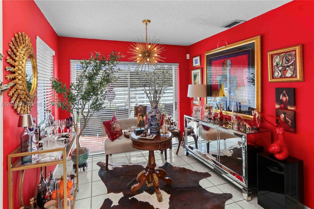 En Venta: $595,900 (3 camas, 2 baños, 1669 Pies cuadrados)